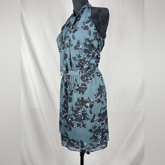 Banana Republic Floral Dress with Neck Tie - Picture 3 of 8